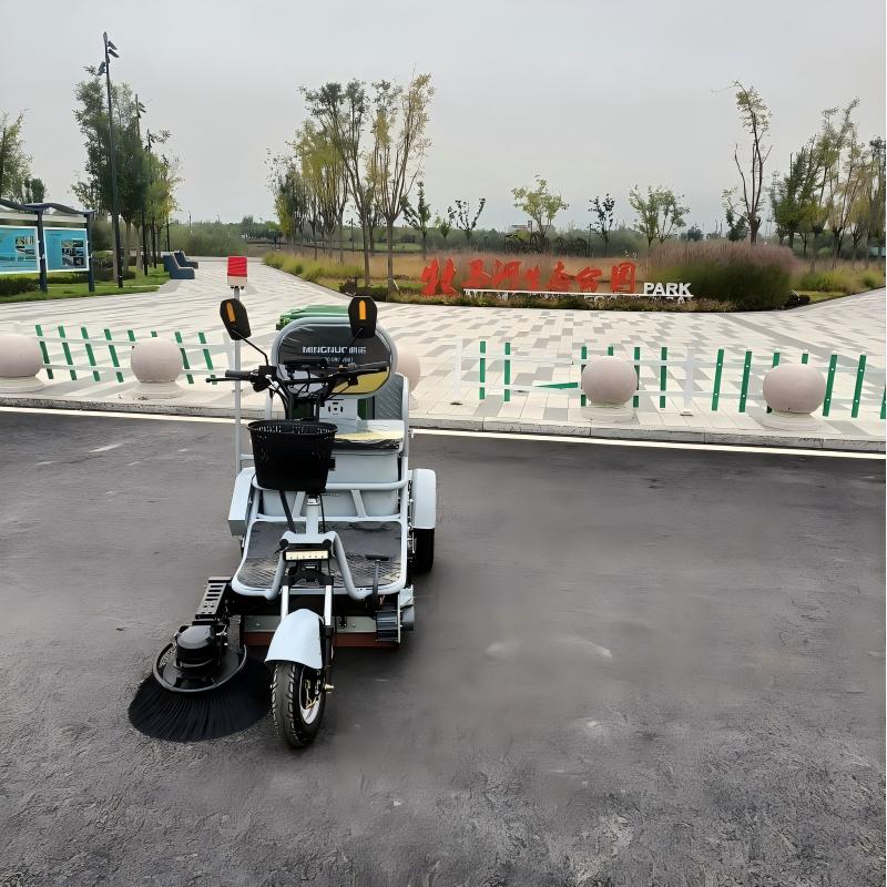 忻州牧马河生态公园MN-S100辅助清扫保洁车